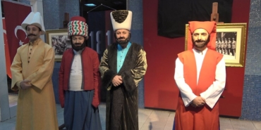 ankarada-181-yillik-gurur-tarihi-polis-kiyafetleri-sergisi-ziyaretci-akinina-ugradi-xMP2CNWC.jpg