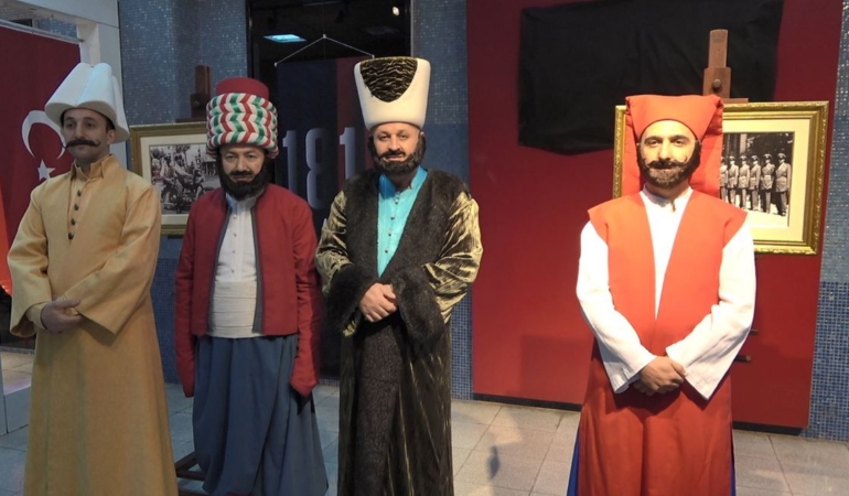 ankarada-181-yillik-gurur-tarihi-polis-kiyafetleri-sergisi-ziyaretci-akinina-ugradi-xMP2CNWC.jpg