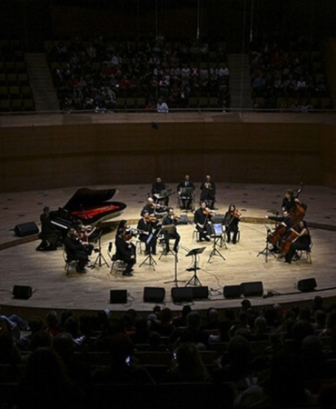 cso-ada-ankarada-nisan-ayi-sanat-dolu-geciyor-gDT8xMOt.jpg