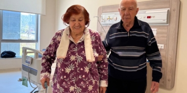 inme-geciren-82-yasindaki-ogretmen-robotik-rehabilitasyonla-yeniden-yurumeye-basladi-8su2Gtl5.jpg
